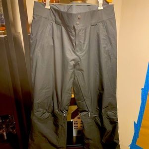 Patagonia Women’s Insulated Snowbelle Pants